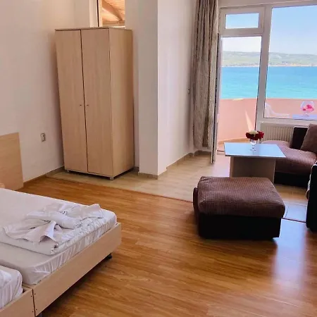 普罗夫迪夫酒店 2*