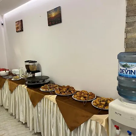 ホテル Plovdiv