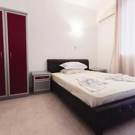 普罗夫迪夫酒店 2*