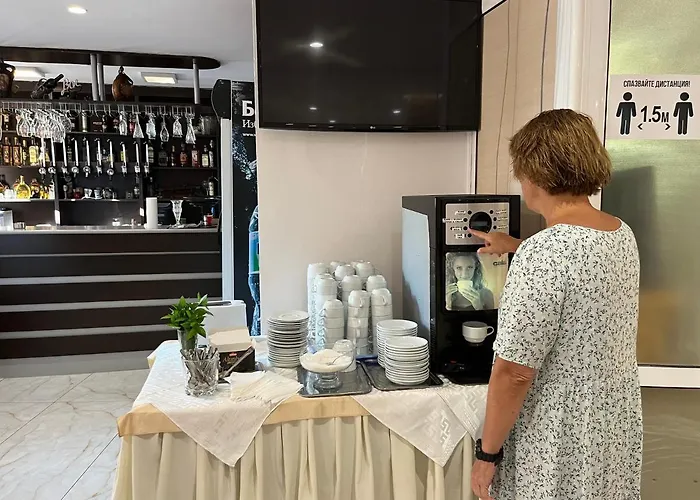 普罗夫迪夫酒店