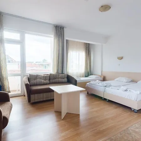 Plovdiv 2* بريمورسكو