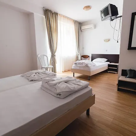 Plovdiv Hotel 2*